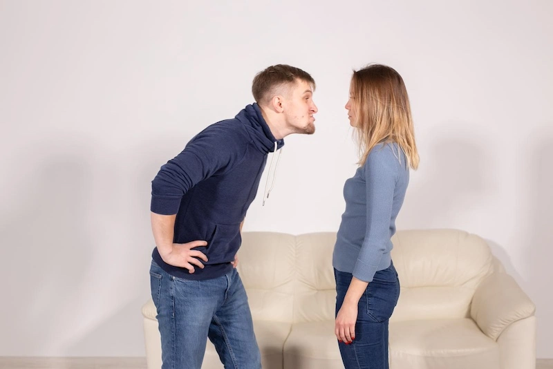 Trauma Bonding Appearing in Relationships