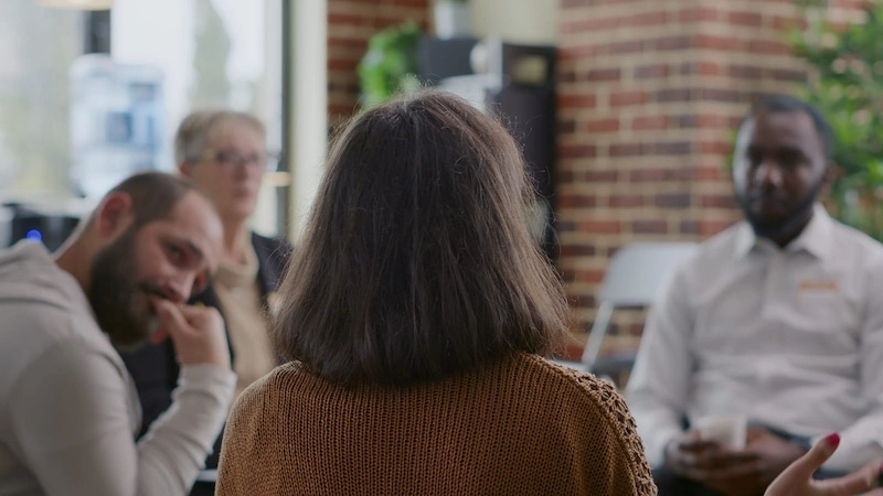 group therapy helps to deal with empty nest syndrome